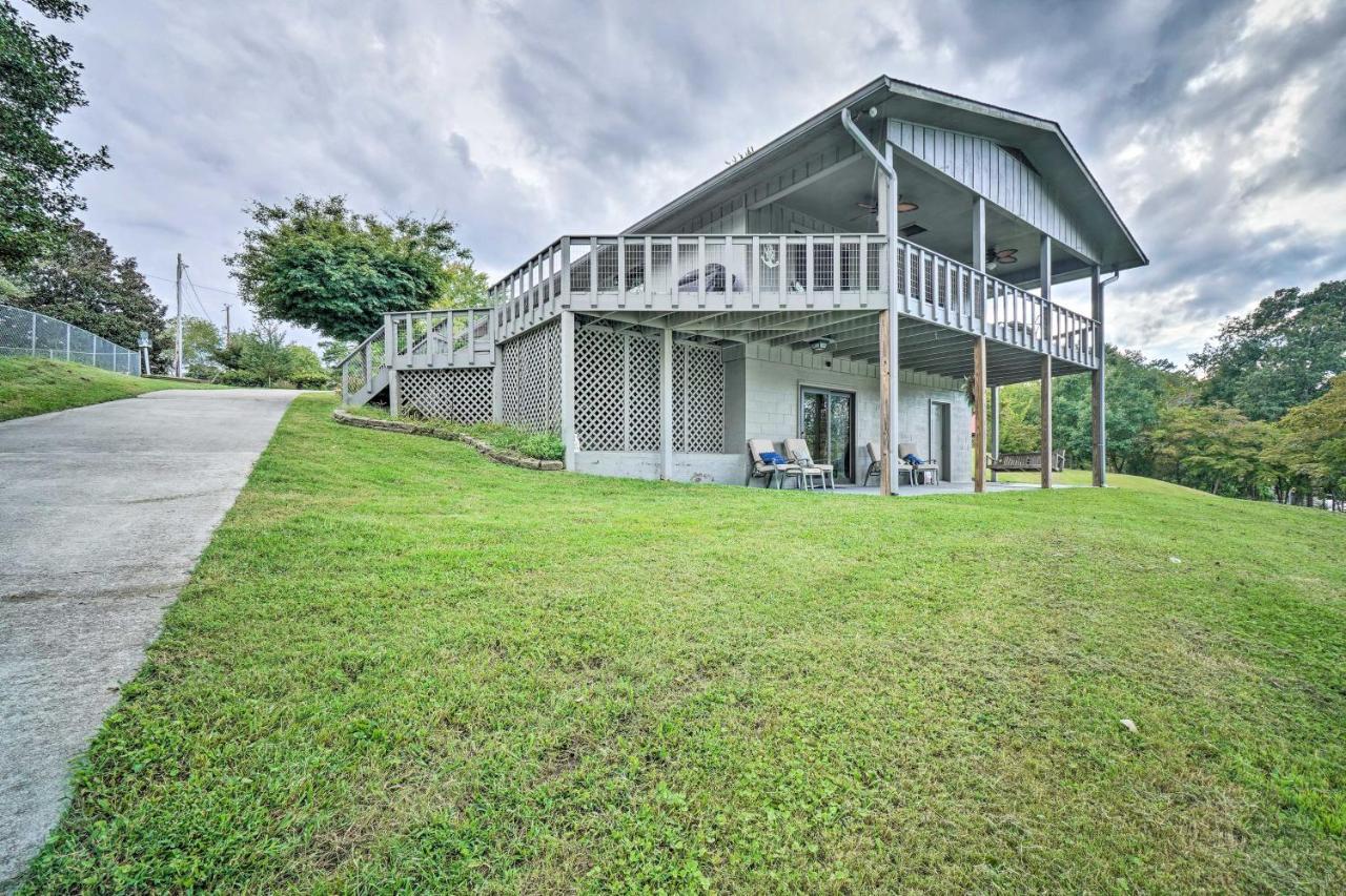 Lakeside Spring City Home Private Boat Ramp! Exterior photo